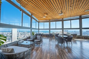 Restaurant - Wahaj Boulevard Hotel Apartment (Mahboula)