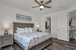 4 bedrooms, iron/ironing board, travel cot, free WiFi