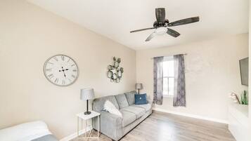 Televisión y oficina