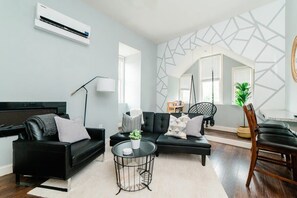 TV, fireplace, offices