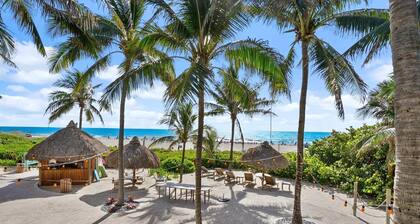 Palm Beach Marriot Premium XL 2-Bedroom 2-Bath Condo w/ Resort Access