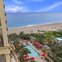 Beachfront Relaxation: Pure serenity by the sea.