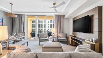 Smart TV, fireplace, table football, ping pong