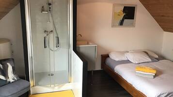 3 chambres, bureau, fer et planche Ă repasser, Wi-Fi