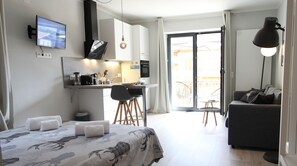 Bügeleisen/Bügelbrett, kostenloses WLAN, Bettwäsche