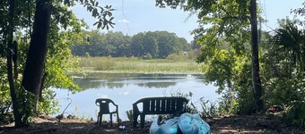 Waterfront Retreat with Kayaks