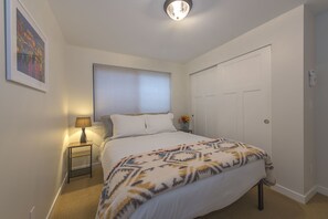 3 habitaciones, tabla de planchar con plancha y wifi gratis