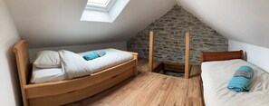6 Schlafzimmer, schallisolierte Zimmer, Bügeleisen/Bügelbrett