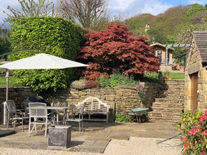 Outdoor dining - 2 bedroom accommodation in Bakewell (Bakewell)