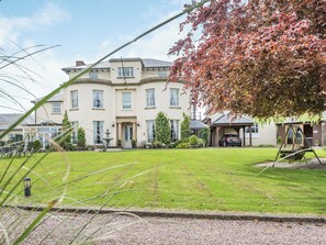 Exterior - Edderton Hall Country House (Welshpool)