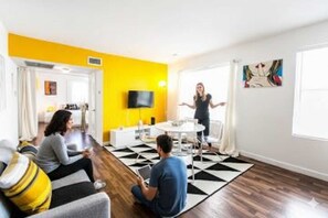 Smart TV, offices