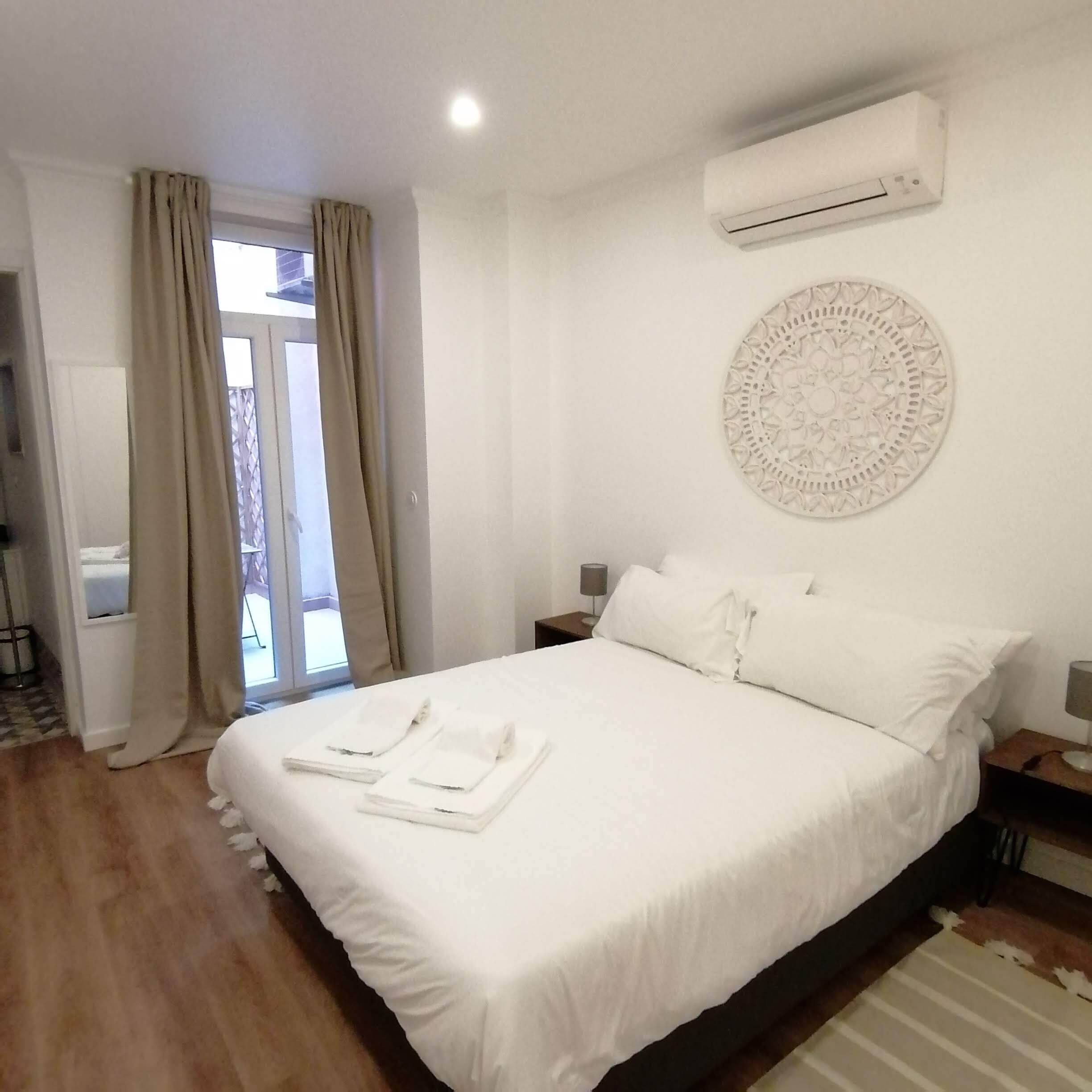 1 bedroom, iron/ironing board, travel cot, free WiFi