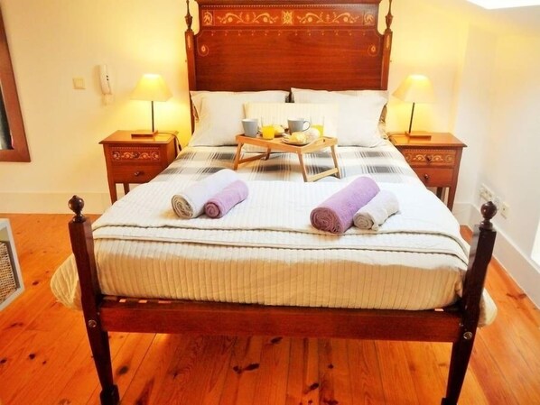 1 chambre, fer et planche à repasser, Wi-Fi, literie fournie