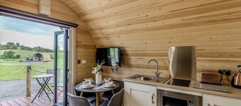 1 bedroom accommodation in Llanfair Caereinion