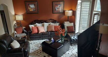 Beautiful home across from the great mall, BART, lightrail, trader Joe's etc