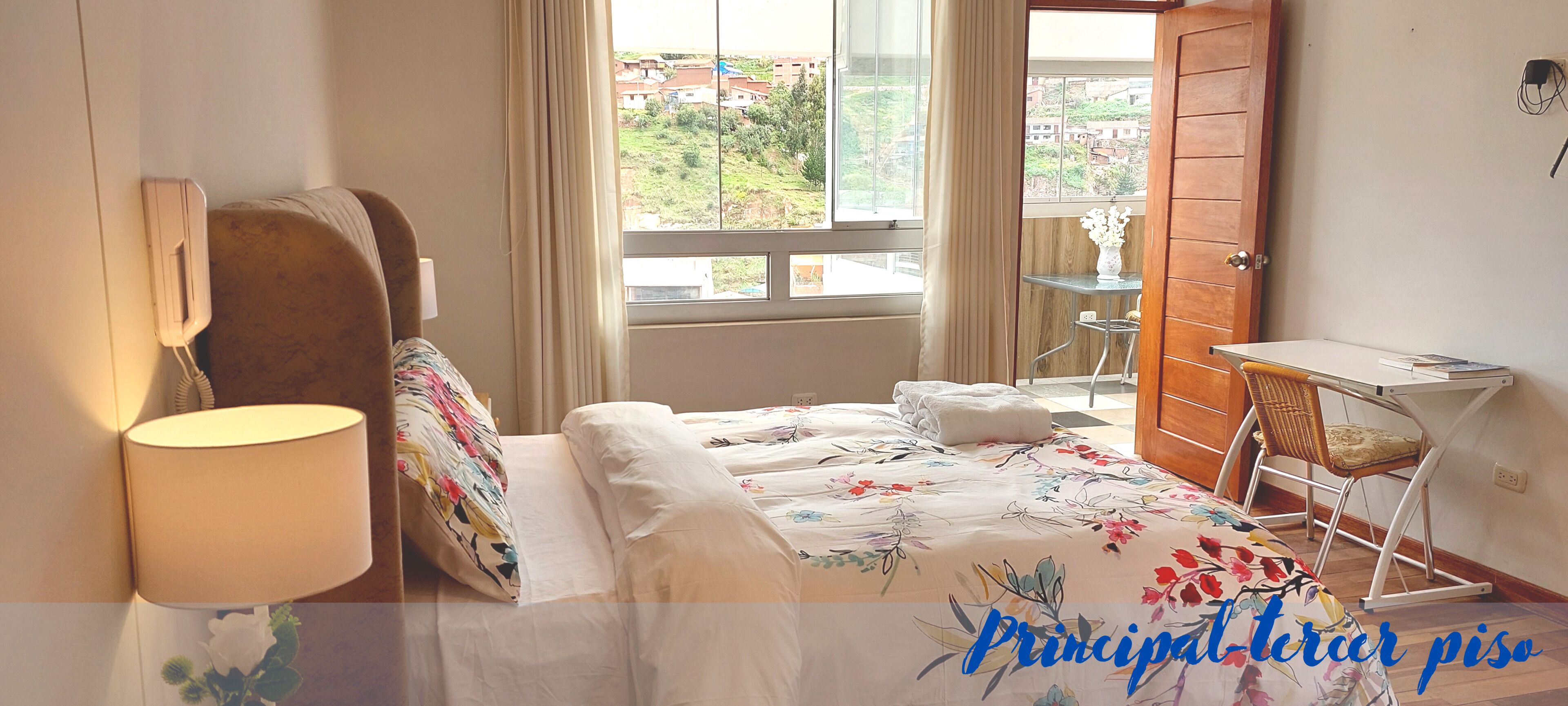 3 bedrooms, desk, iron/ironing board, free WiFi