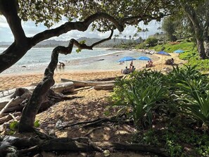 Beach nearby, beach towels