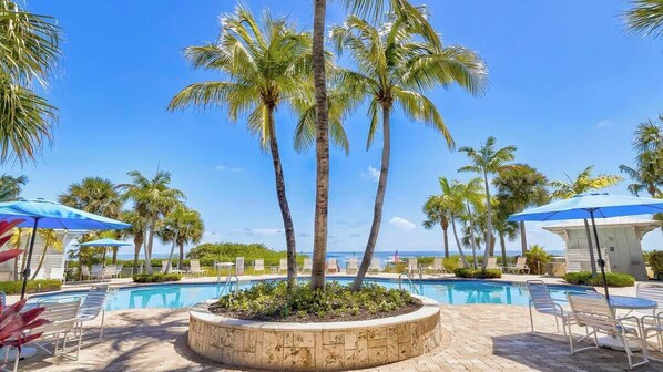 Outdoor pool, a heated pool