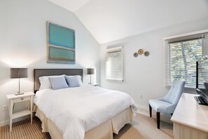 3 Schlafzimmer, Schreibtisch, Bügeleisen/Bügelbrett, kostenloses WLAN