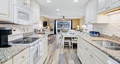 31 Ocean Club - Oceanfront Complex, all one level & just steps to the beach!