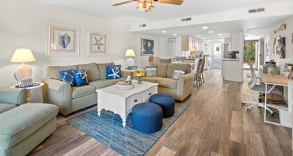 31 Ocean Club - Oceanfront Complex, all one level & just steps to the beach!