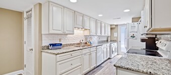 31 Ocean Club - Oceanfront Complex, all one level &  just steps to the beach!