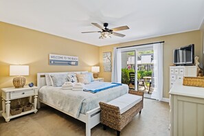 2 bedrooms, desk, iron/ironing board, WiFi