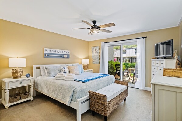 2 Schlafzimmer, Schreibtisch, Bügeleisen/Bügelbrett, WLAN