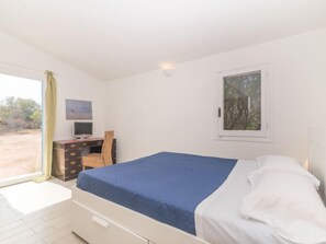 4 bedrooms, WiFi