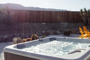 Baignoire à remous extérieure