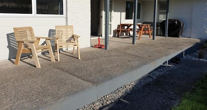 Kiwiana Gem to enjoy in Reefton