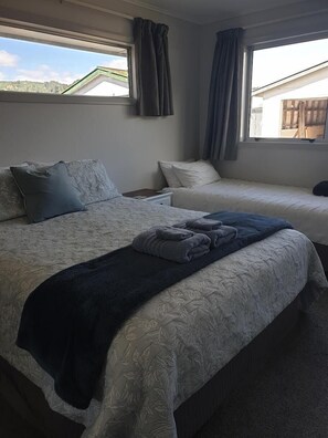3 bedrooms, WiFi, bed sheets - Kiwiana Gem to enjoy in Reefton (Reefton)