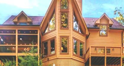 Lakefront Cabin: Sunset View+Jetted tub+ Tesla Charger