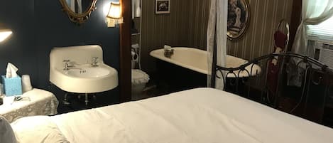 1 makuuhuone, yksilöllisesti sisustettu, yksilöllisesti kalustettu