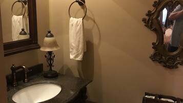 Room | Bathroom | Shower, designer toiletries, hair dryer, towels