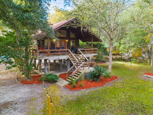 Savannah Riverfront Cabin 