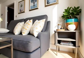 Living room - Bright & Relaxing Full Apartment (Cancun)