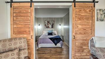 1 Schlafzimmer, Reisekinderbett, Internetzugang, Bettwäsche