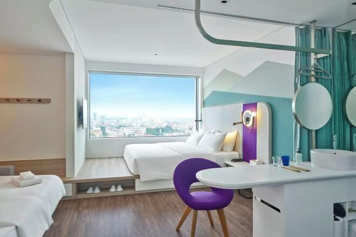 In-room safe, desk, laptop workspace, soundproofing