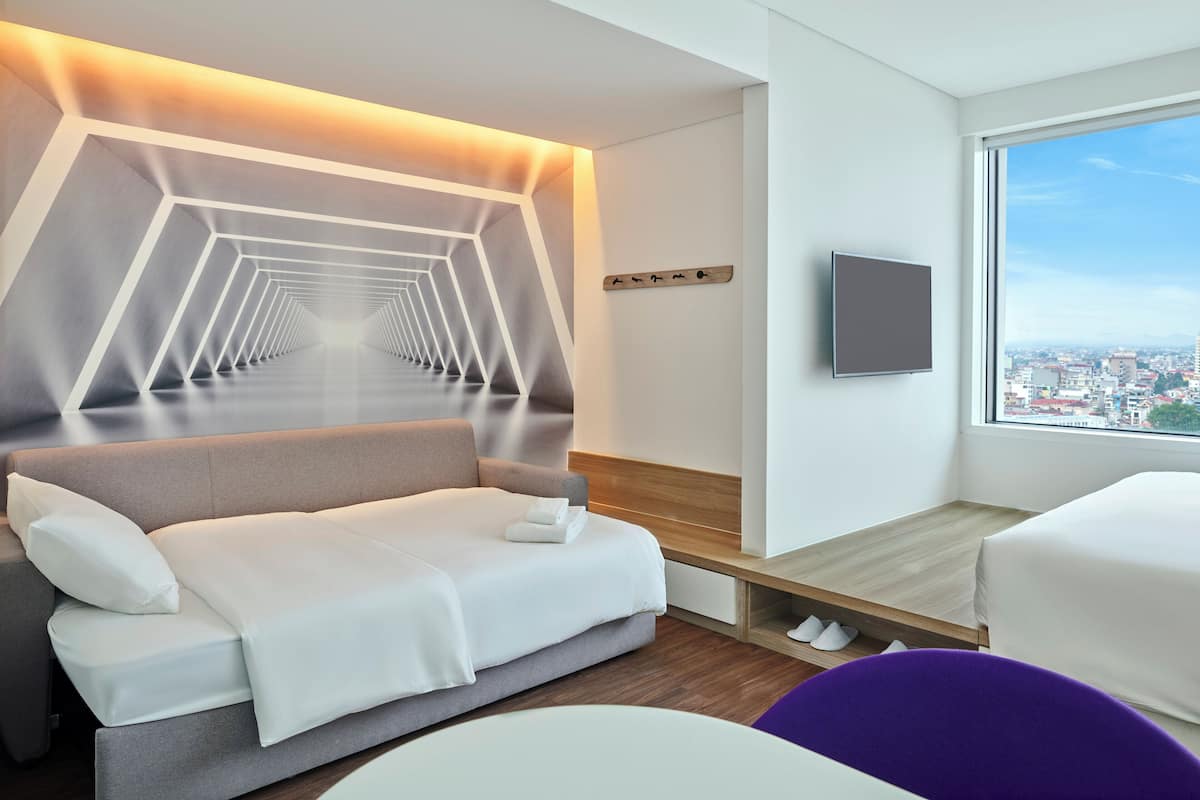 Room, 1 King Bed with Sofa bed