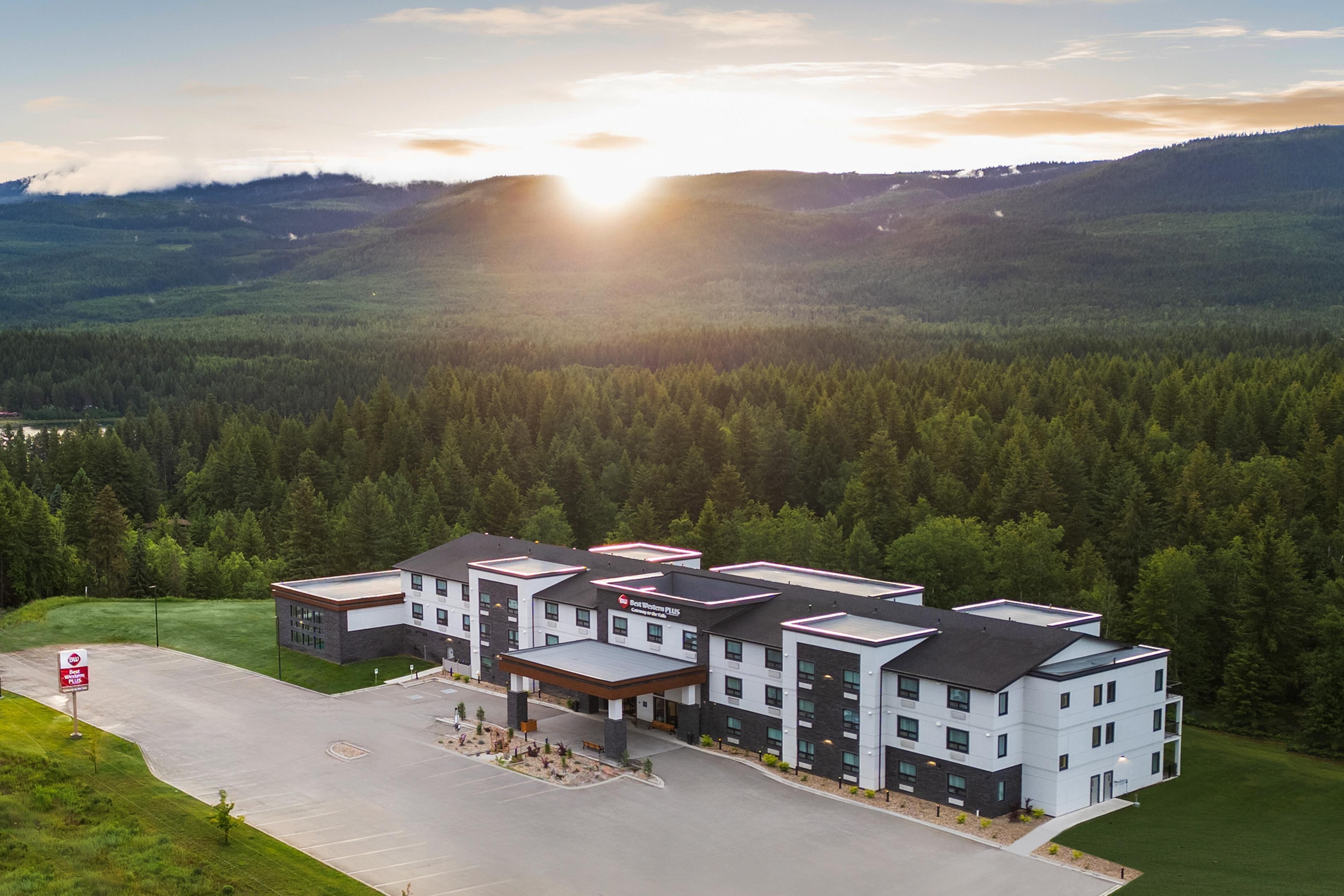 المنشأة من الخارج