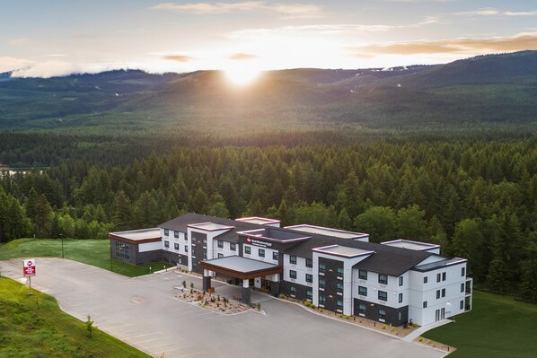 Exterior - Best Western Plus Gateway to the Falls (Clearwater)