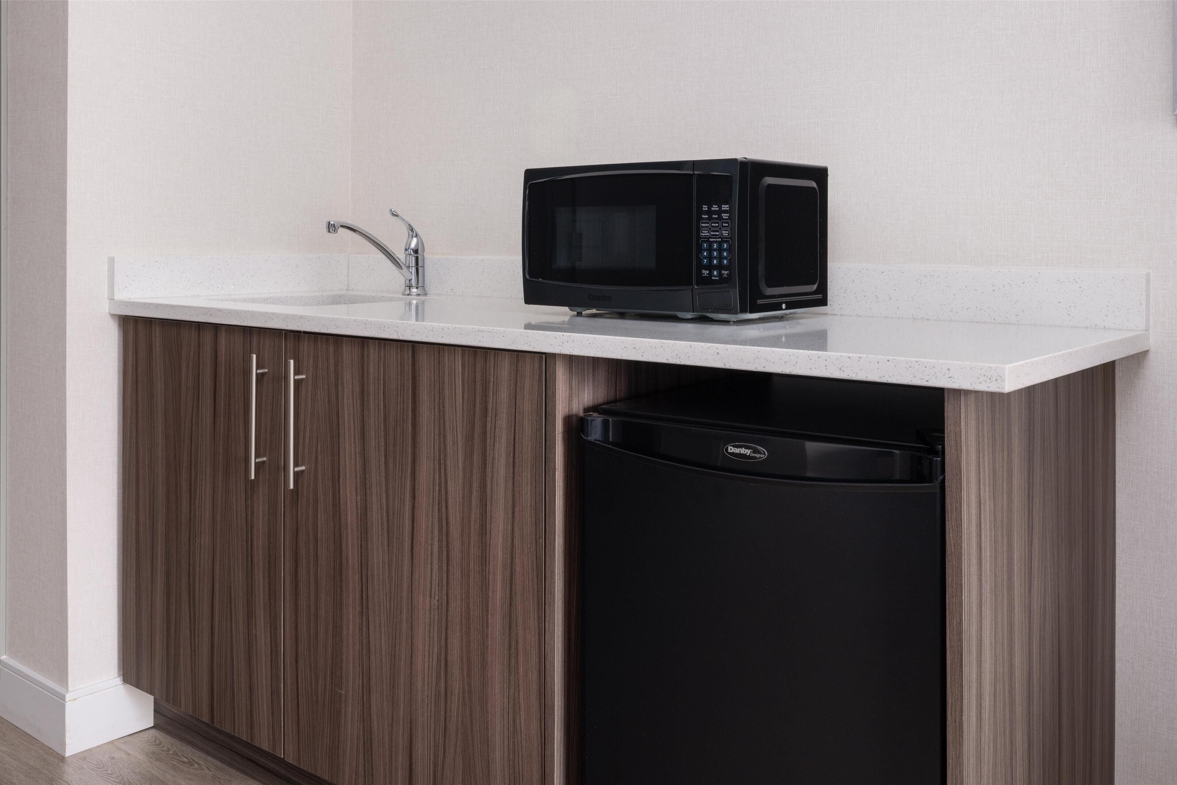 standard room, 2 queen beds, non smoking, refrigerator & microwave | 1 bedroom, premium bedding, in-room safe, desk