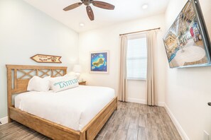 3 habitaciones, tabla de planchar con plancha, wifi y ropa de cama