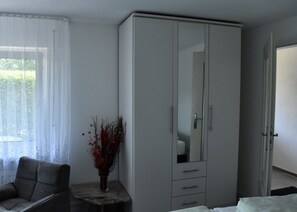 1 Schlafzimmer, WLAN, Bettwäsche