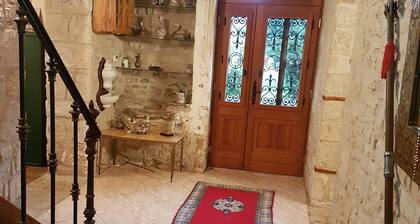 Chateau / Country House