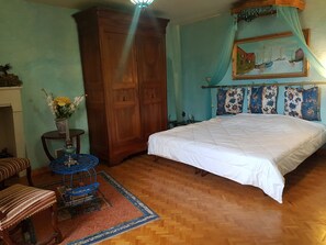 3 bedrooms