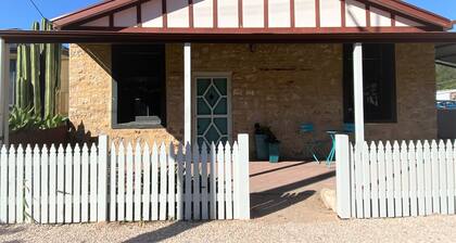 Caroline Cottage Historic Moonta Township