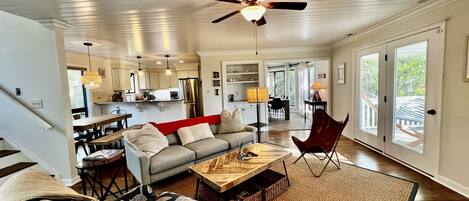 TV connectée, cheminée