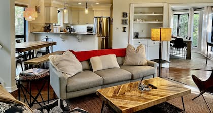 Quintessential BHI escape. NEW! Updated Beach House